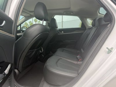 2023 Kia K5 EX
