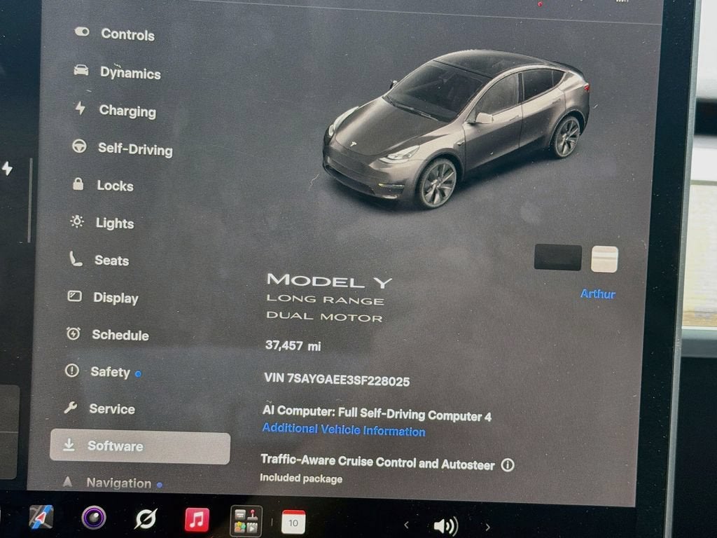 2025 Tesla Model Y Long Range