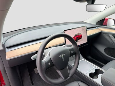 2025 Tesla Model Y Long Range