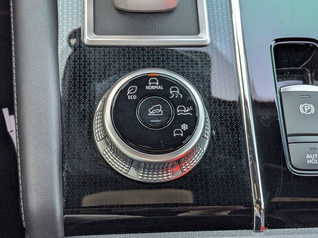 2023 Mitsubishi Outlander SEL