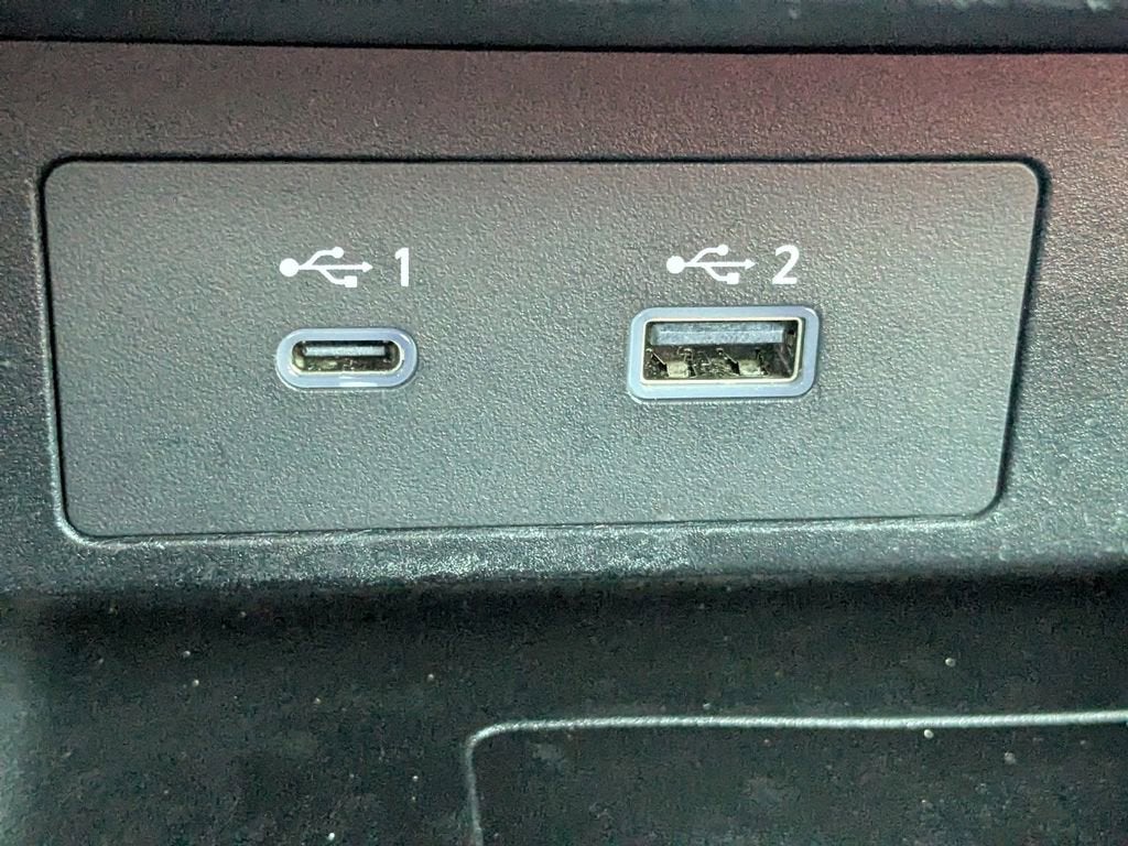 2023 Mitsubishi Outlander SEL