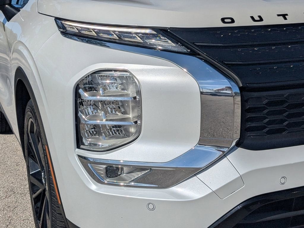 2023 Mitsubishi Outlander SEL