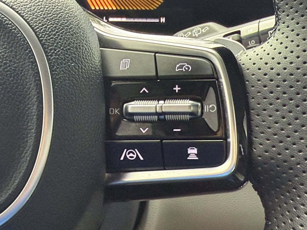 2025 Kia Carnival Hybrid EX