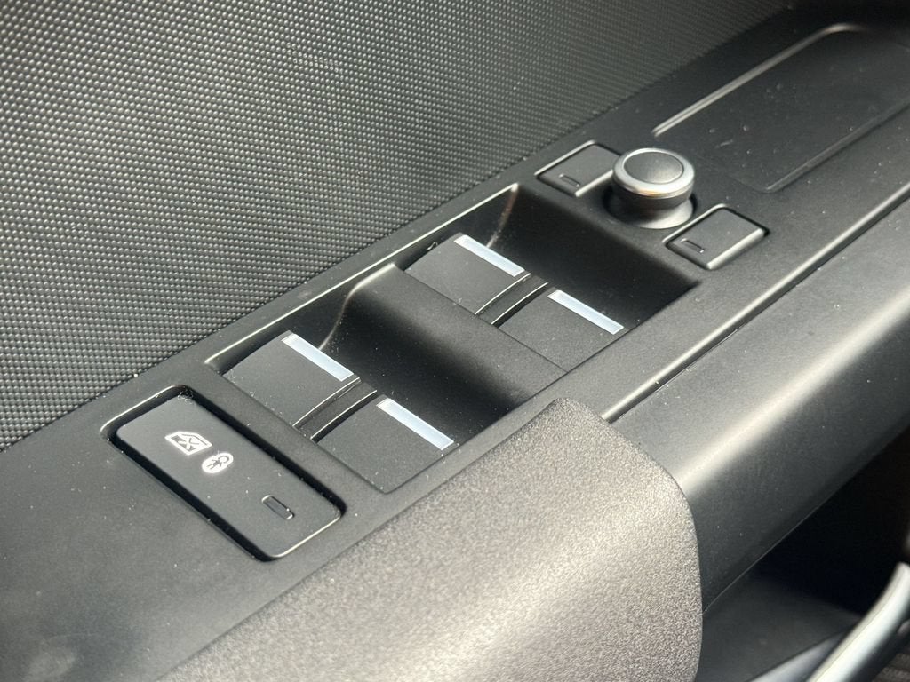 2020 Land Rover Defender S