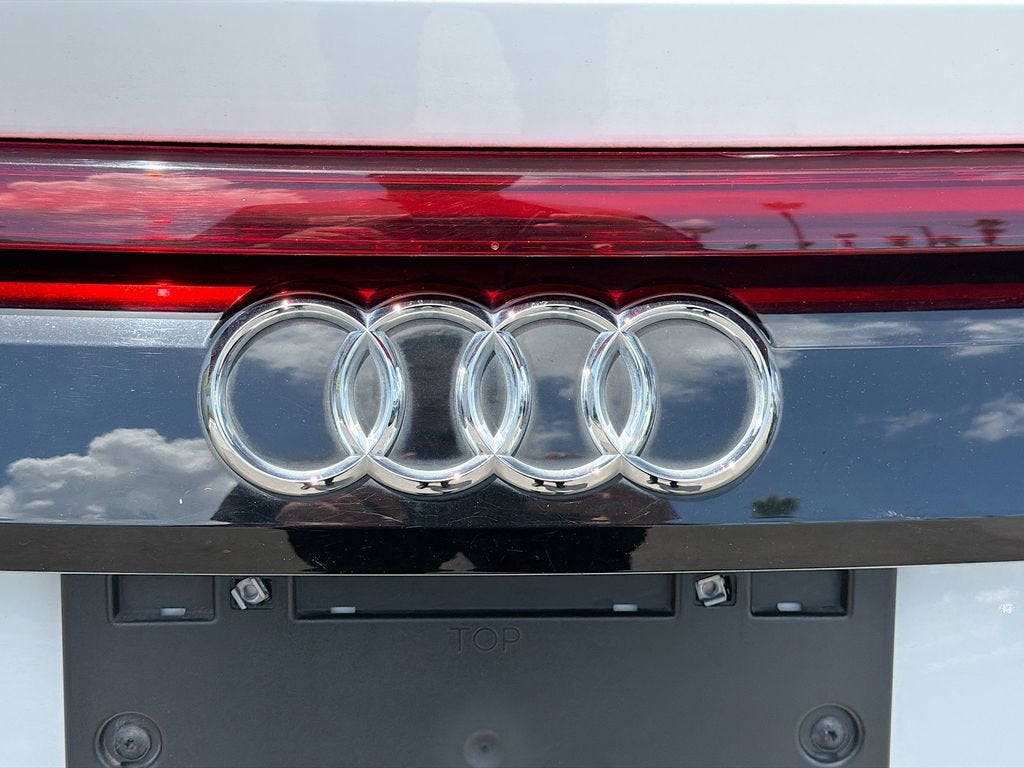 2019 Audi Q8 Prestige