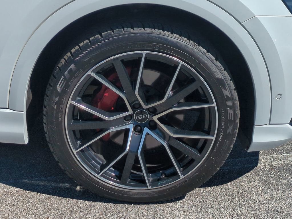 2021 Audi Q8 Premium Plus