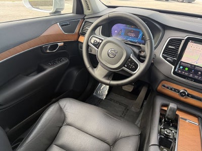 2024 Volvo XC90 Recharge Plug-In Hyb Plus Bright Theme