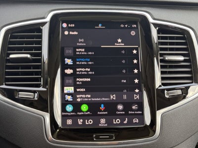 2024 Volvo XC90 Recharge Plug-In Hyb Plus Bright Theme