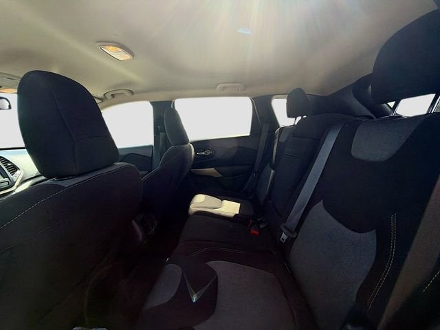 2018 Jeep Cherokee Latitude Tech Connect