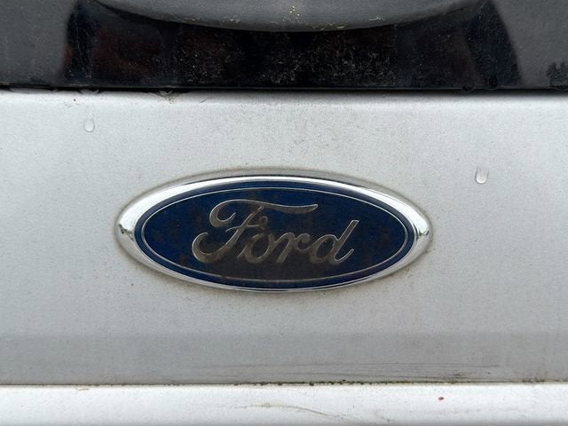 2005 Ford Escape Limited