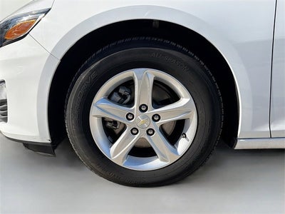 2022 Chevrolet Malibu LS