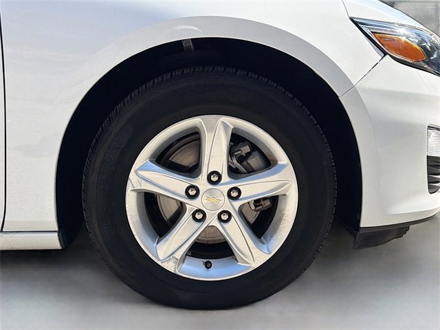 2022 Chevrolet Malibu LS