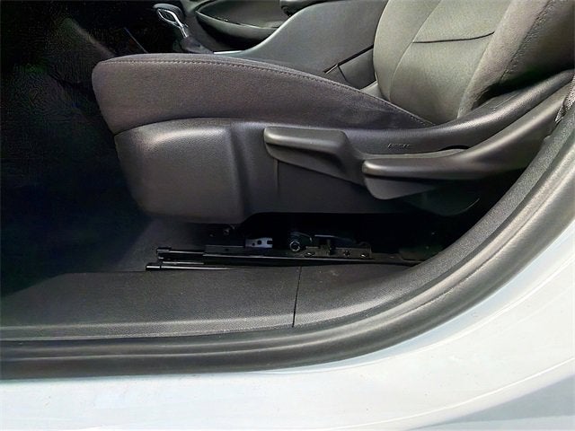 2022 Chevrolet Malibu LS