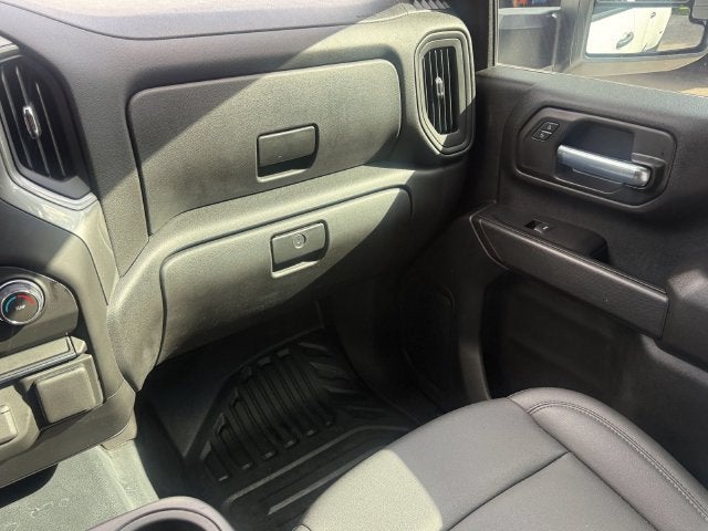 2026 Chevrolet Silverado 3500 HD WT DRW
