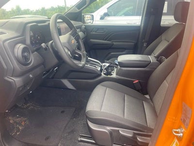 2025 Chevrolet Colorado WT/LT