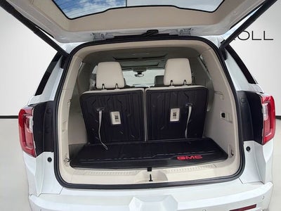 2022 GMC Acadia Denali