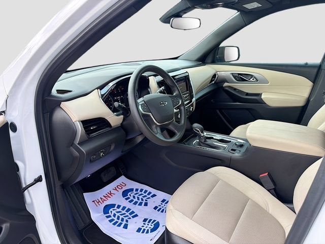 2022 Chevrolet Traverse LS
