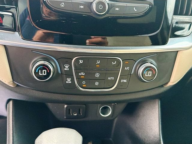2022 Chevrolet Traverse LS