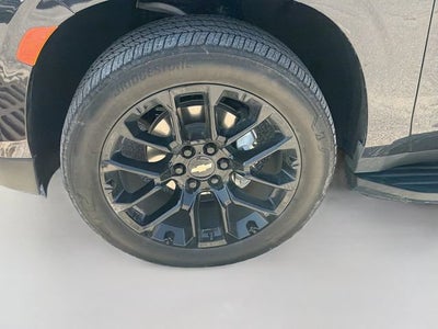 2024 Chevrolet Suburban LS
