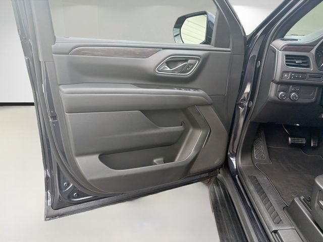 2024 Chevrolet Suburban LS