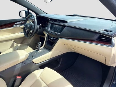 2018 Cadillac XT5 Luxury FWD