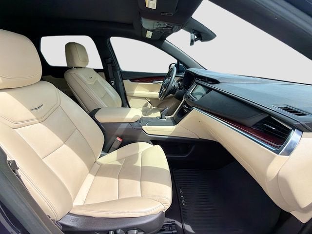 2018 Cadillac XT5 Luxury FWD