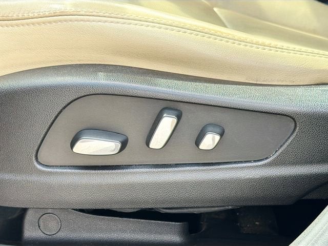 2018 Cadillac XT5 Luxury FWD