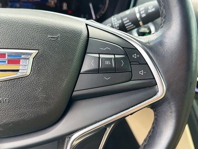 2018 Cadillac XT5 Luxury FWD