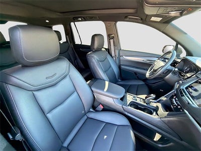 2025 Cadillac XT6 Luxury
