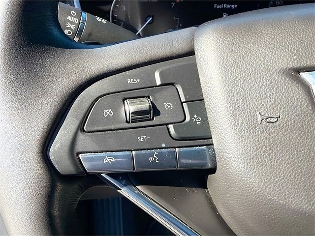 2025 Cadillac XT6 Luxury