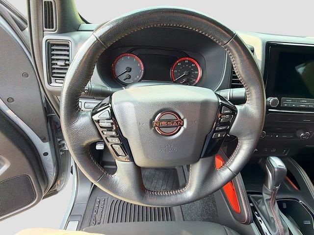 2022 Nissan Frontier Crew Cab PRO-4X 4x4