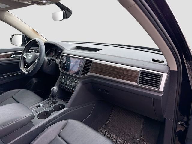 2021 Volkswagen Atlas 3.6L V6 SE w/Technology