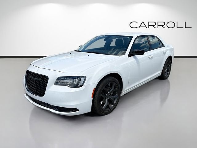 2023 Chrysler 300 Touring