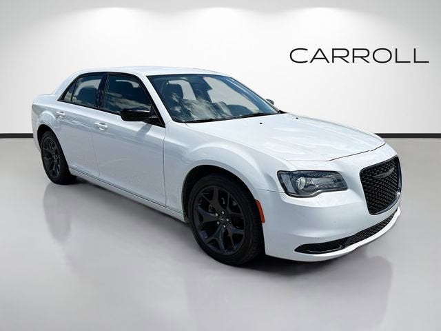 2023 Chrysler 300 Touring