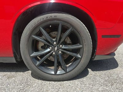 2018 Dodge Challenger SXT Plus