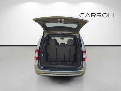 2014 Chrysler Town & Country Touring-L