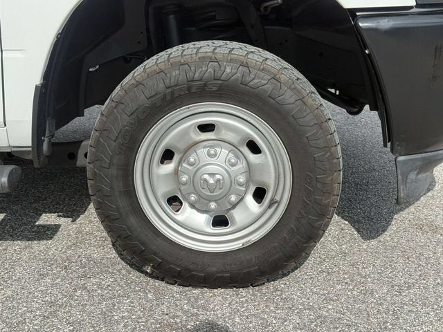 2023 RAM 2500 Tradesman Crew Cab 4x4 6'4" Box