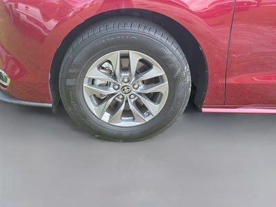 2022 Toyota Sienna XLE