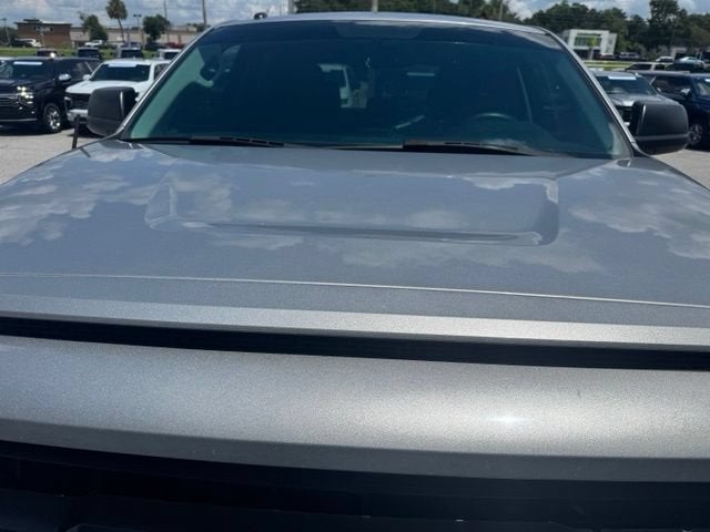 2017 Toyota Tundra SR5 5.7L V8