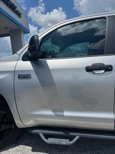 2017 Toyota Tundra SR5 5.7L V8