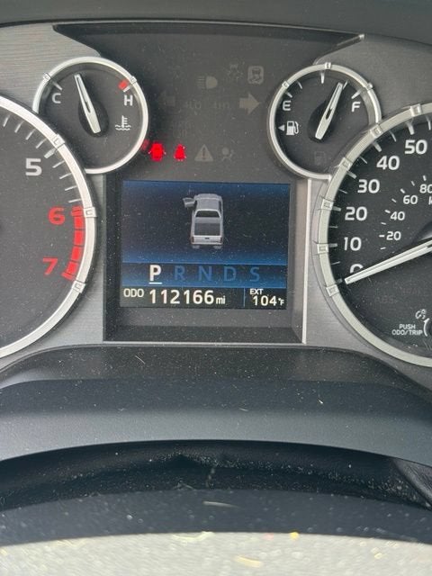 2017 Toyota Tundra SR5 5.7L V8