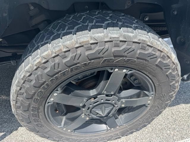 2017 Toyota Tundra SR5 5.7L V8