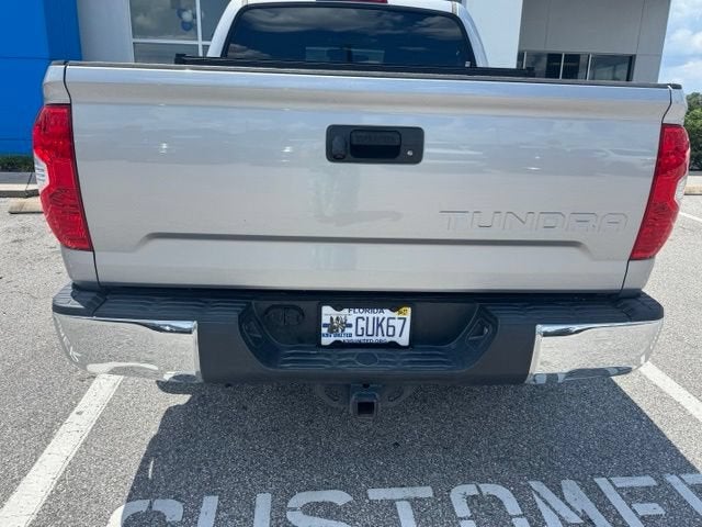 2017 Toyota Tundra SR5 5.7L V8