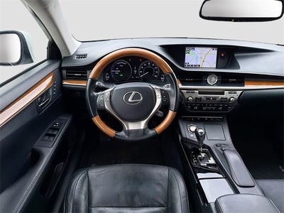 2015 Lexus ES 300h Hybrid