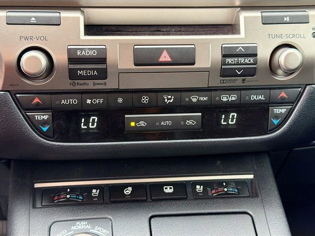 2015 Lexus ES 300h Hybrid