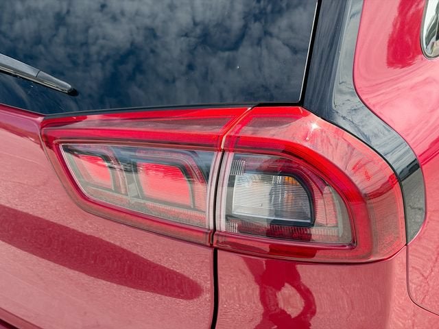 2017 Kia Niro LX