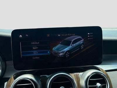 2020 Mercedes-Benz GLC 300 GLC 300