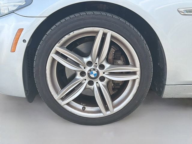 2015 BMW 5 Series 550i