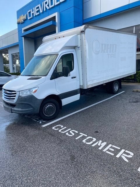 2019 Freightliner Sprinter Cab Chassis Base