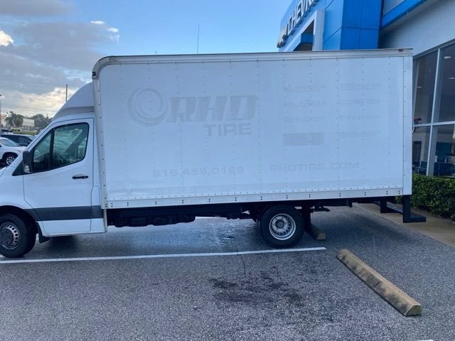 2019 Freightliner Sprinter Cab Chassis Base